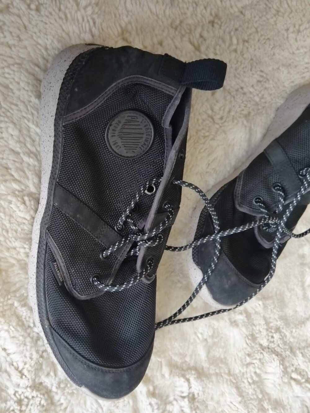 Palladium Men's Pampa Ox Puddle Lite / Urban Sneakers - Size 10.5 (Black)